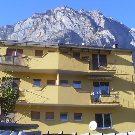 Pietramurata Appartamento Vista Montagna Terzo Piano Dro Eksteriør bilde