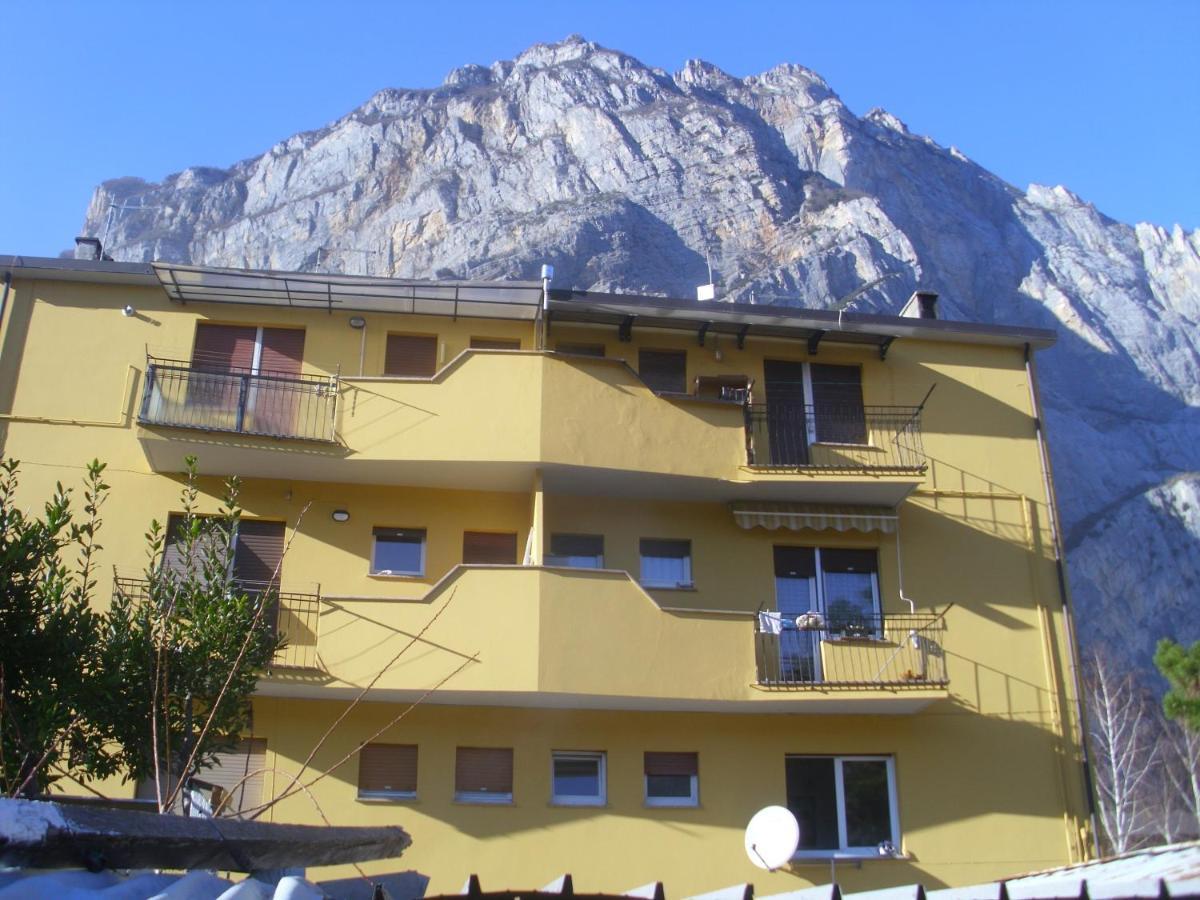 Pietramurata Appartamento Vista Montagna Terzo Piano Dro Eksteriør bilde