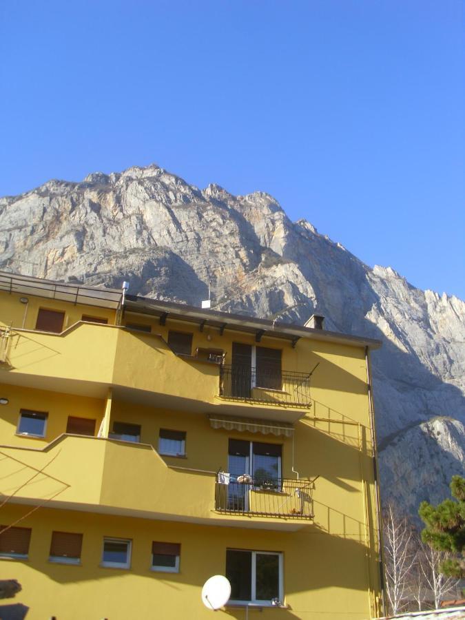 Pietramurata Appartamento Vista Montagna Terzo Piano Dro Eksteriør bilde